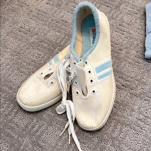 Vintage 70’s Deadstock White and Blue Canvas Sneakers